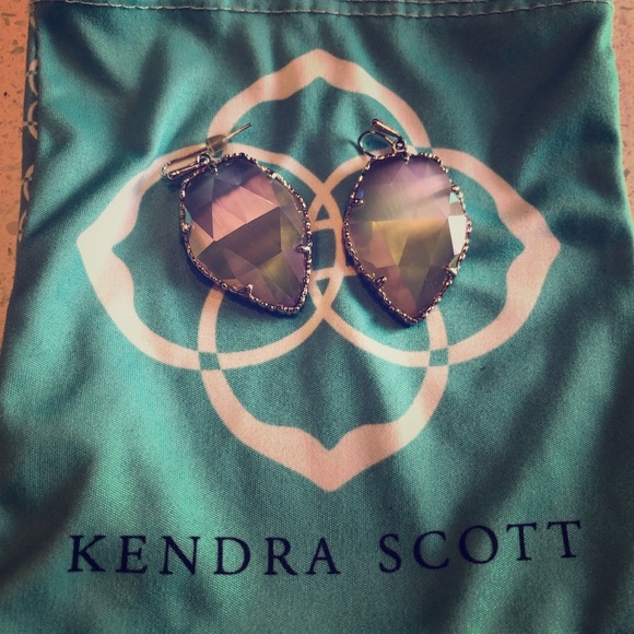Kendra Scott Jewelry - Kendra Scott Iridescent Earrings